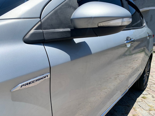 Fiat Cronos 1.8 E.TORQ FLEX PRECISION AT6