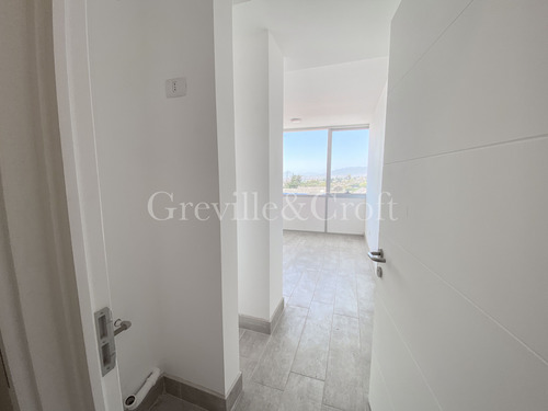 Arrienda Oficina 25m2, Atrium, La Serena (105100)