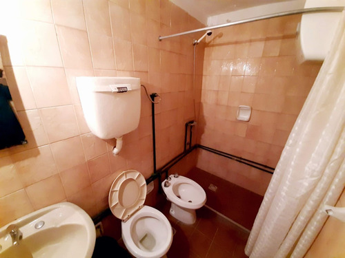 Imagen 7 de 14 de Habitacion Individual Con Baño Privado, Montevideo, Coliving