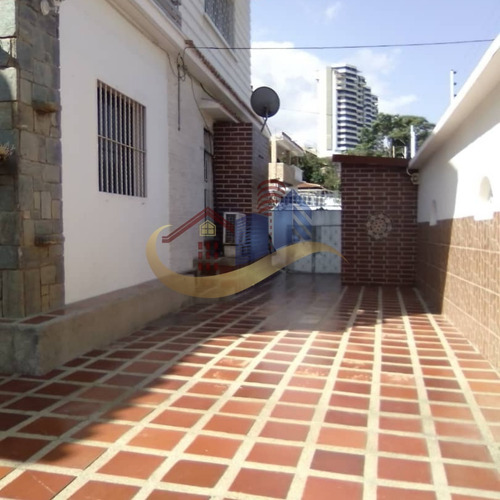 Imagen 13 de 13 de Casa En Venta En Caraballeda De 7 Hab.5 Baños Ref 895
