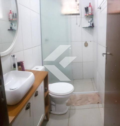 Imagem 3 de 9 de Casa 2 Dormitórios Santa Regina - 307983