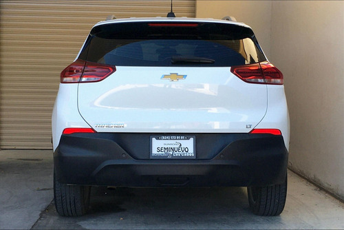 Imagen 3 de 15 de Chevrolet Tracker 2021