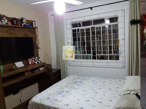 Casa A Venda No Bairro Guabirotuba Em Curitiba - Pr. - 399-1