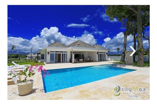 Vendo Elegante Villa Amueblada Con Vista Al Mar En Sosua