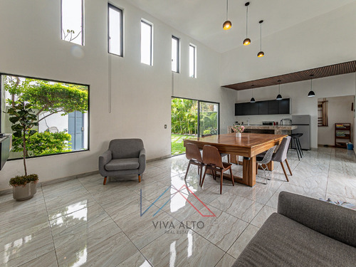 Casa Nueva De 1 Nivel En Fraccionamiento Con Alberca Y Jacuzzi_oaxtepec/ Cocoyoc Morelos