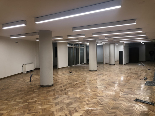 Oficina En Alquiler Ubicado En Catalinas, Capital Federal, Buenos Aires