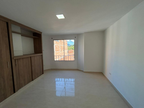Arriendo Apartamento En Bello