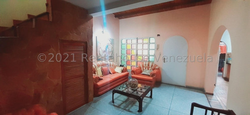 Imagen 19 de 30 de Casas En Venta En La Rosaleda Barquisimeto Código Flex: 22-4432 // 0424 556 57 59 Rentahouse Centro Occidente Monica C.