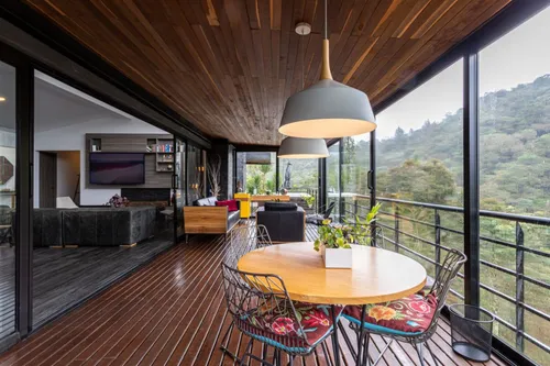 Casa En Venta En Carrizales. Cod V24082