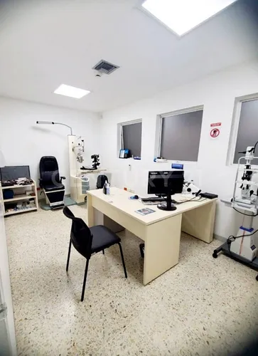 Alquiler Local Comercial En Edificio Torr Empresarial Siglo Xxi