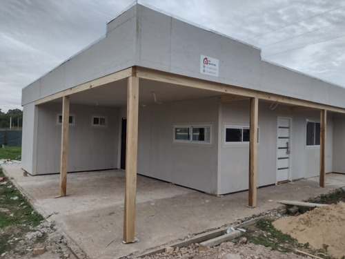 Fabrica De Premoldeadas., Viviendas Industrializadas