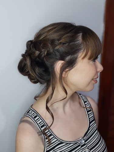 Maquilladora. Maquillaje Y Peinado Profesional A Domicilio.
