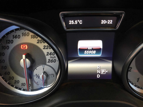 Mercedes-benz Clase Gla 1.6 Gla200 At Urban 156cv 2016