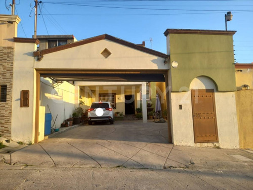 Casa En Venta Excelent Ubicacion