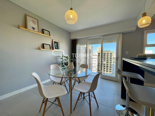 Imagen 3 de 30 de Tour Virtual Departamento Venta 2 Ambientes Reciclado Con Balcón Corrido ~ Macrocentro Mar Del Plata