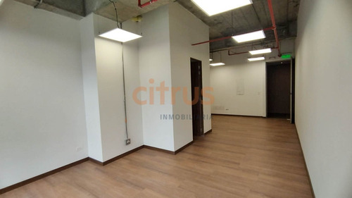 Oficina En Venta En Medellin - Las Palmas