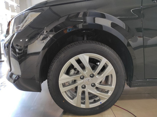 Imagen 13 de 15 de Peugeot 208 1.6 Allure