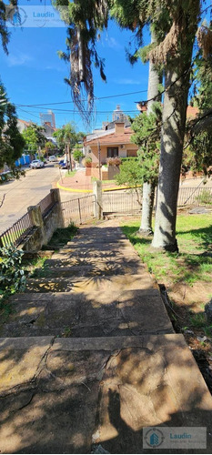 Se Vende Amplio Terreno Con Casa A Reciclar - Villa Sarita