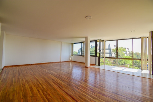 Imagen 2 de 18 de Amplio Depto. Remodelado