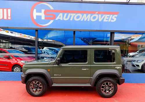 Suzuki Jimny Sierra 1.5 4style Aut. 3p
