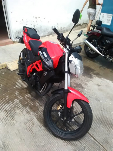 Imagen 3 de 4 de Moto Um Street 230