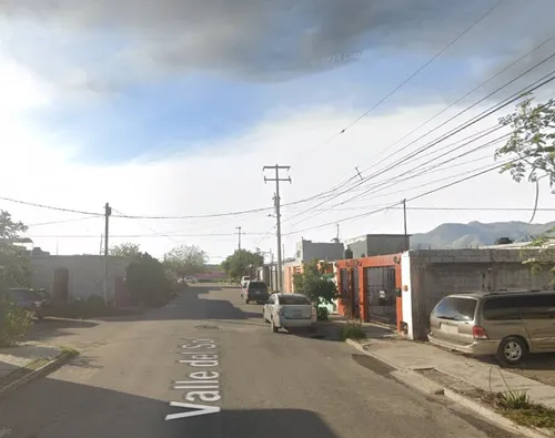 Sk01- Casa En Remate Bancario En C. Valle Del Sol, Mezquital, Monclova, Coah. (casa En Remate Bancario En C. Valle Del Sol, Mezquital, Monclova, Coah (65% Debajo De Su Valor Comercial)