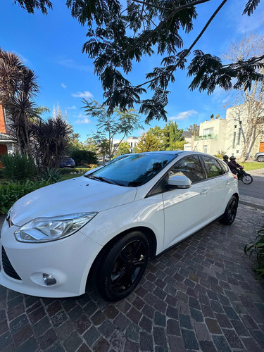 Ford Focus Se Plus At8 Cuero