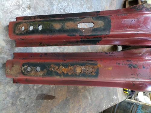 Imagen 3 de 10 de Juego Soportes Sin Suncho Tanque Combustible 300 L. Camión