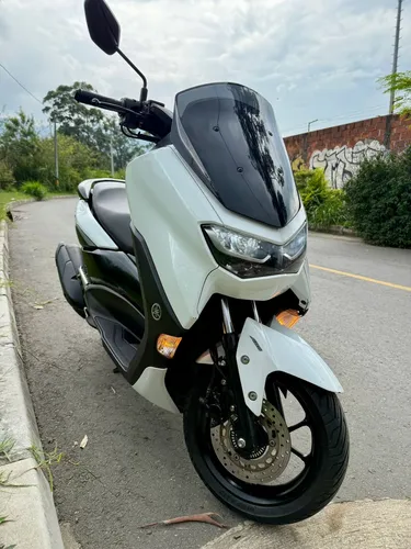 Nmax Connected 2022