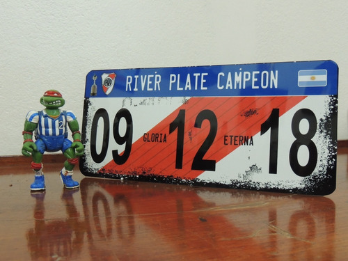 Chapa Patente River Plate La Gloria Eterna 13x30cm