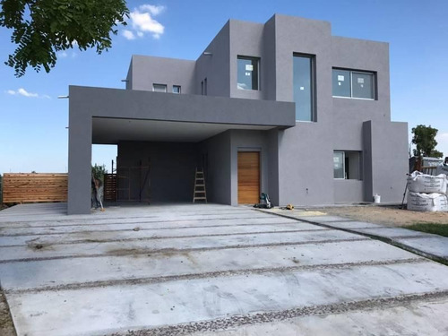 Imagen 5 de 8 de Casa En Venta En El Canton - Maroto Propiedades