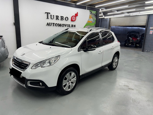 Peugeot 2008 1.6 Allure