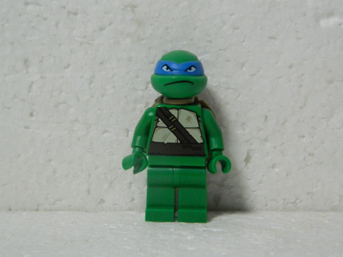 Minifigura Lego Leonardo Tortuga Ninja 10669