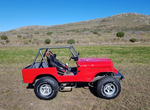 Jeep Ika Potro Ford Sprint