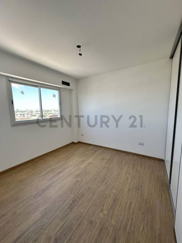 Espectacular 4 Amb A Estrenar! 120 M2 Con 2 Cocheras