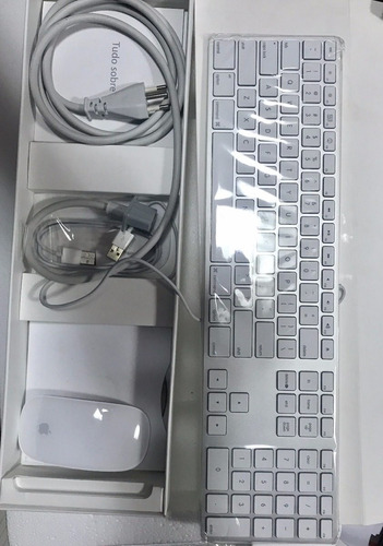 Imagem 2 de 6 de Mac Pro Apple Md770bz/a Xeon Quad Core 3.2ghz, 6gb, 1tb