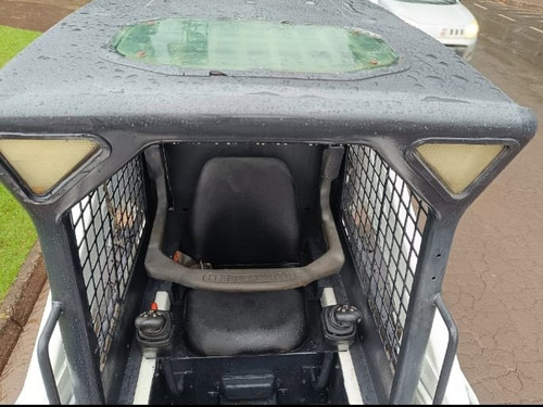 Mini-carregadeira Bobcat S175 Ref.243213