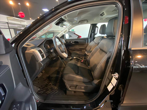 Mitsubishi Triton 2.4 BITURBO DIESEL CD HPE 4X4 AUTOMÁTICO