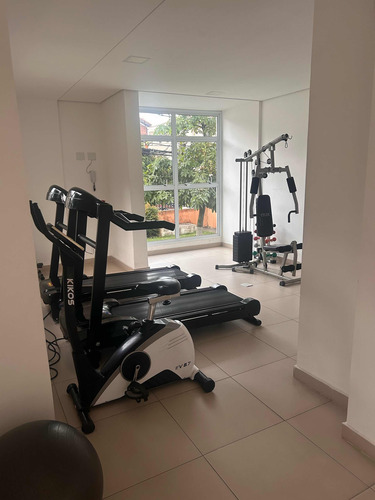 Apartamento 2 Dormitórios Sendo 1 Suite, Com 2 Vagas Fixas