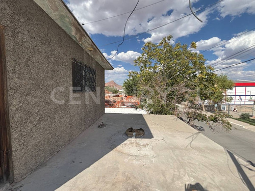 Casa En Venta En Colonia Revolución