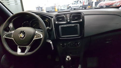 Imagen 4 de 12 de Renault Sandero Stepway 1.6 16v Intense Stock Fisico (ra)