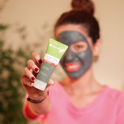 Imagen 3 de 3 de Mascarilla Facial De Carbon Anti Imperfecciones Yves Rocher