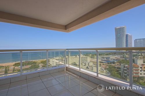 Imagen 5 de 30 de Apartamento En Le Jardin, 3 Suites Más Dependencia