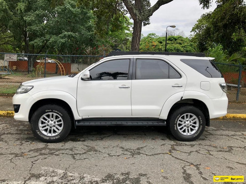 Toyota Fortuner Blindada