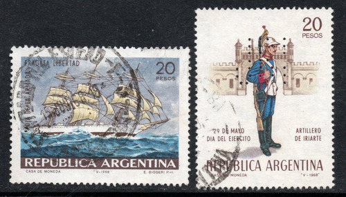 Argentina 2 Sello Día Del Ejército Y La Armada, Fragata 1968