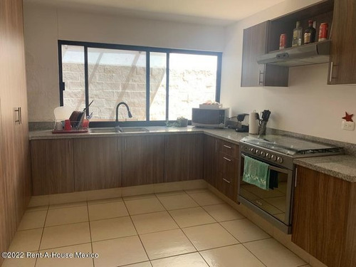 Imagen 2 de 20 de Renta Casa Con Vigilancia Y Terraza En Juriquilla Crb
