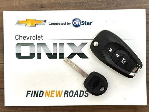 Chevrolet Onix Plus 10tat Lt1