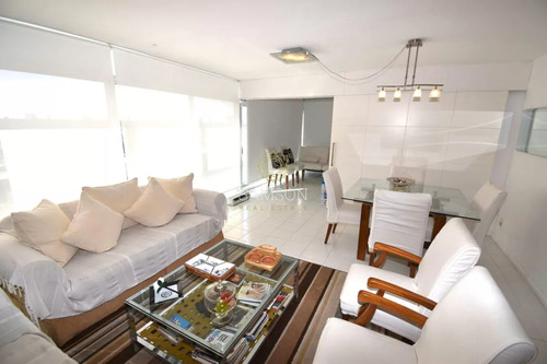 Alquiler Invernal Apartamento De 2 Dormitorios, Edificio Palm Beach, Mansa, Punta Del Este