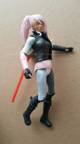 Figura Harley Quinn Preproducción Dcomics Multiverse Mattel (Usado)