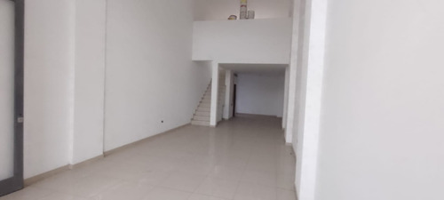 Local En Venta-excelente Ubicacion